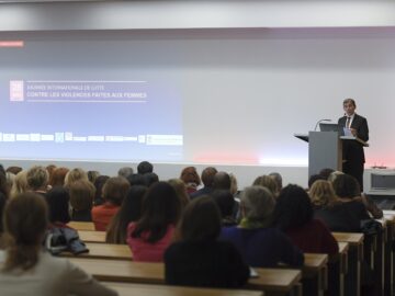Journée Internationale de lutte contre les violences faites aux femmes