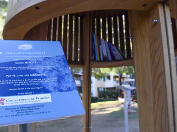 A Picina Bibliuteca : une bibliothèque participative en libre-service