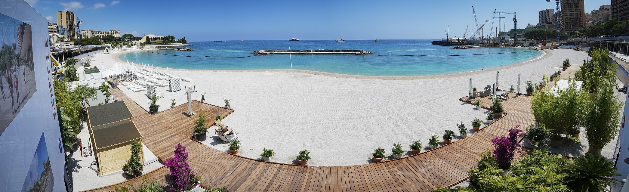 Site balnéaire Larvotto. Direction de la Communication Michael Alesi